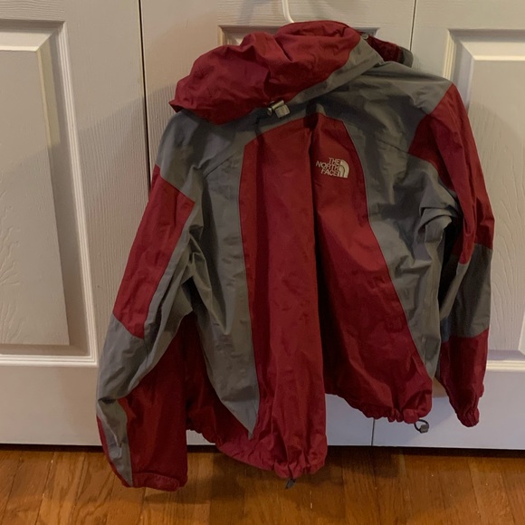 The North Face Rain Coat - Picture 6 of 7